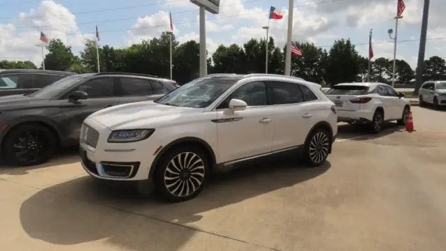2019 Lincoln Nautilus Black Label