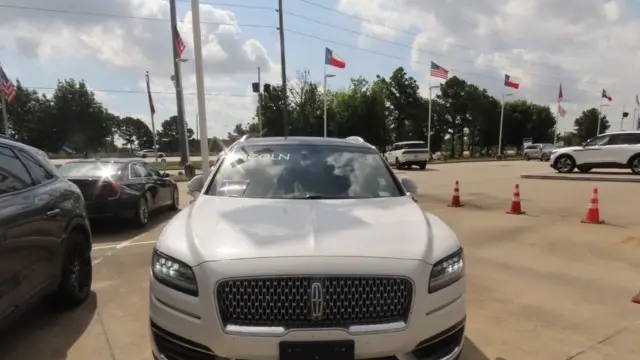 2019 Lincoln Nautilus Black Label