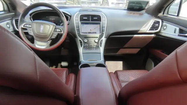 2019 Lincoln Nautilus Black Label
