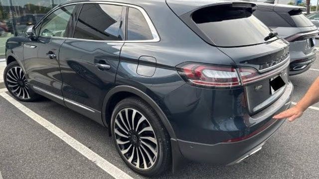 2023 Lincoln Nautilus Black Label
