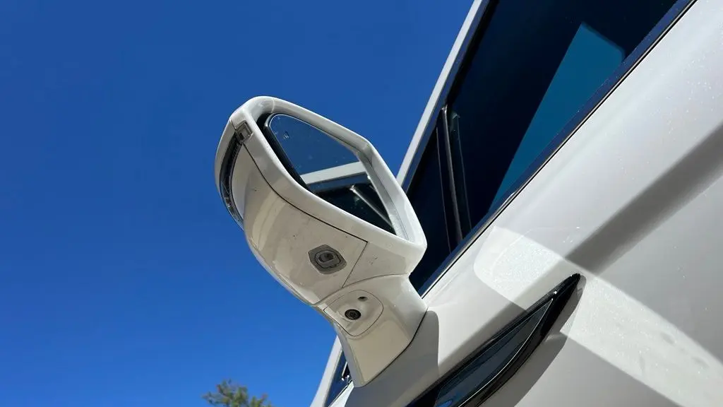 2022 Lincoln Nautilus Black Label