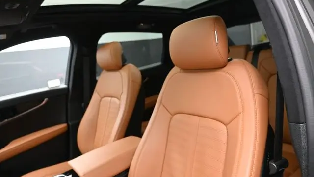 2022 Lincoln Nautilus Black Label