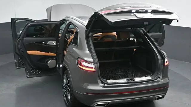 2022 Lincoln Nautilus Black Label