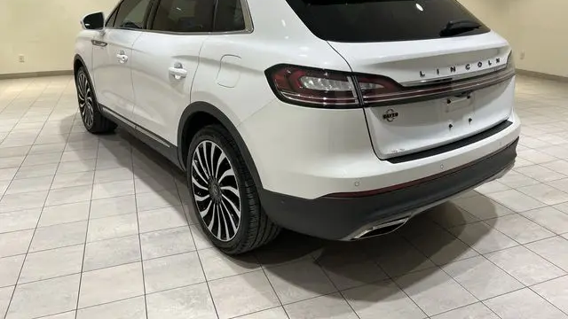 2022 Lincoln Nautilus Black Label