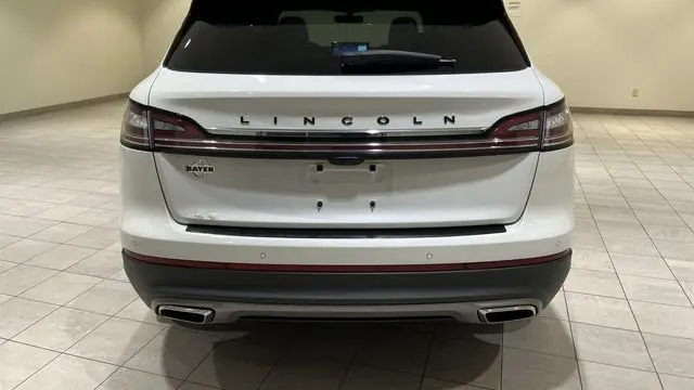 2022 Lincoln Nautilus Black Label