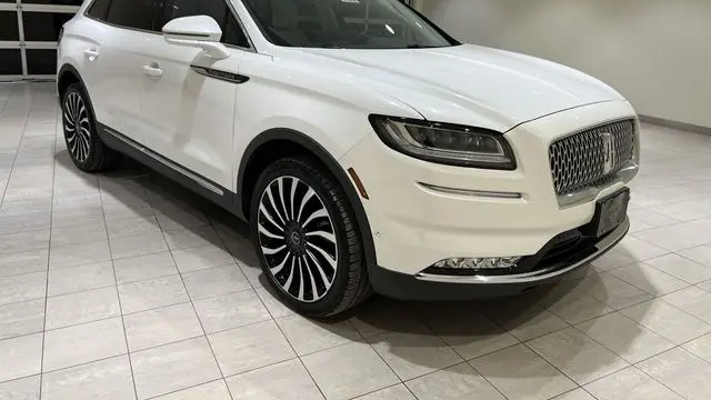 2022 Lincoln Nautilus Black Label