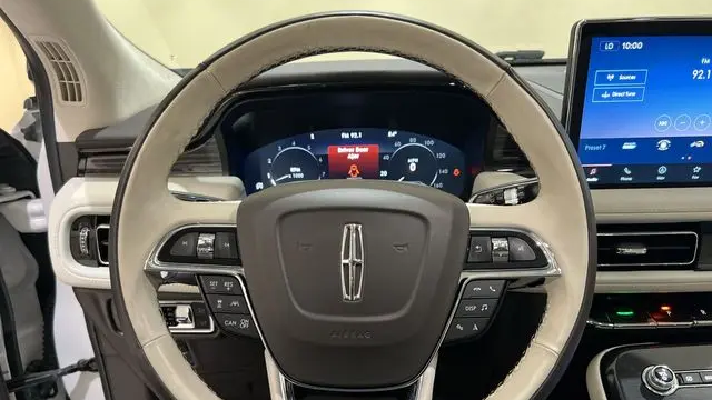 2022 Lincoln Nautilus Black Label