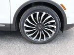 2023 Nautilus Thumbnail 10