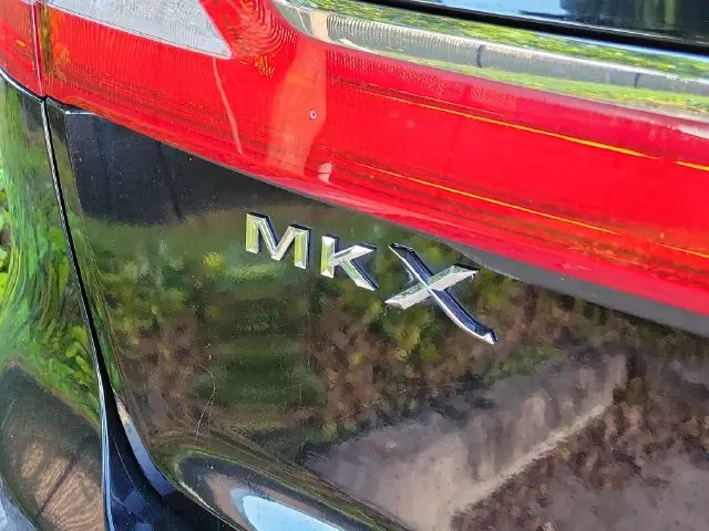 2016 Lincoln MKX - $12,990