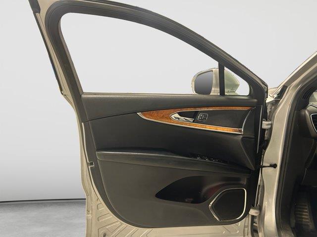 2016 Lincoln MKX - $11,997