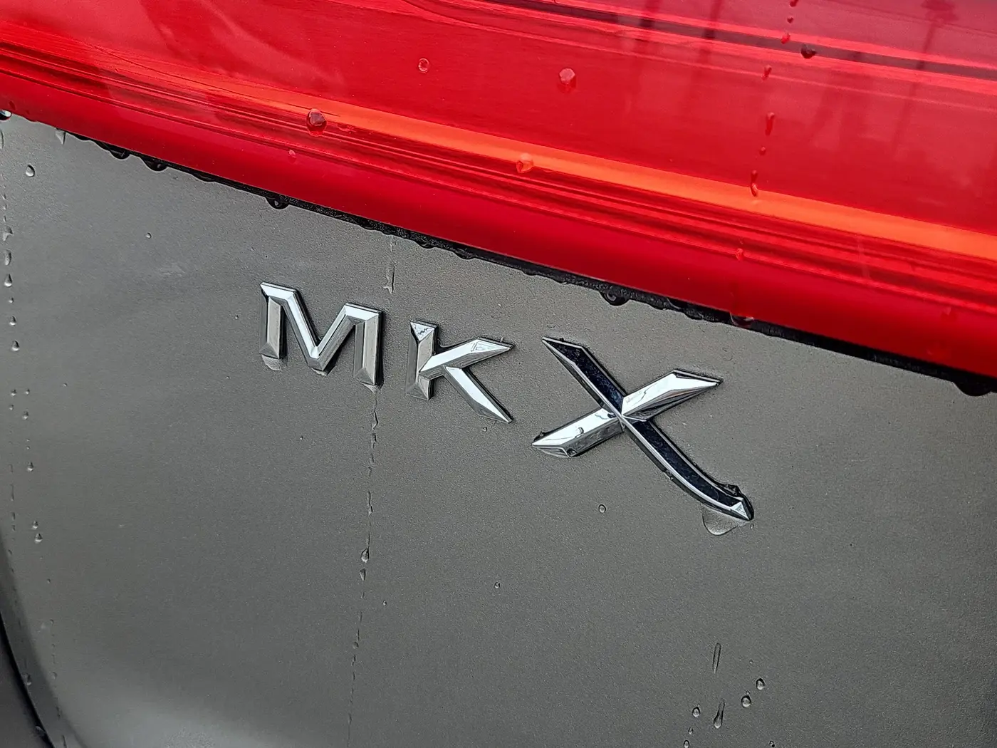 2016 Lincoln MKX - $13,985