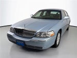 2011 Town Car Thumbnail 3