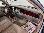2011 Town Car Thumbnail 27