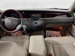 2011 Town Car Thumbnail 31