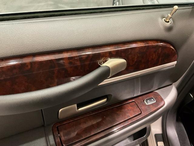 2008 Lincoln Town Car - $13,970