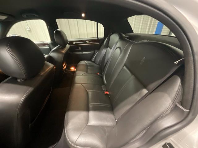 2008 Lincoln Town Car - $13,970