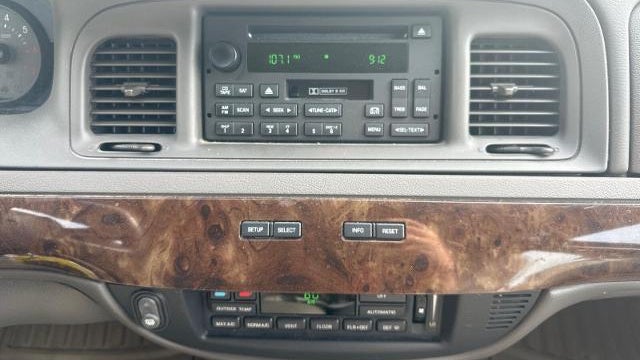 2011 Mercury Grand Marquis LS