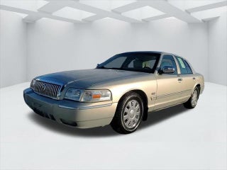 2008 Mercury Grand Marquis with Silver Birch Clearcoat Metallic Exterior