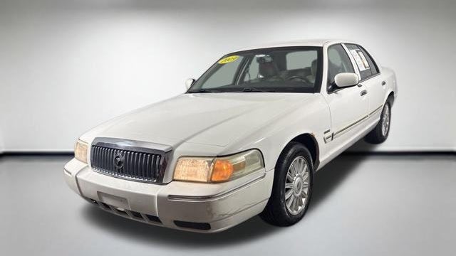 Preowned 2009 Mercury Grand Marquis LS for Sale