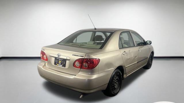 2005 Toyota Corolla LE