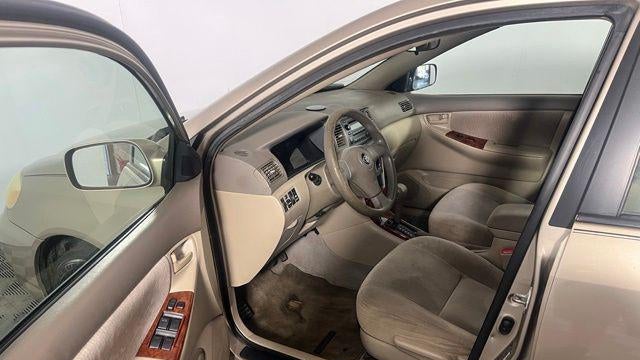 2005 Toyota Corolla LE
