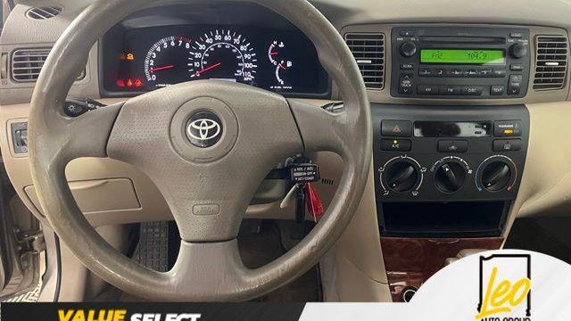 2005 Toyota Corolla LE