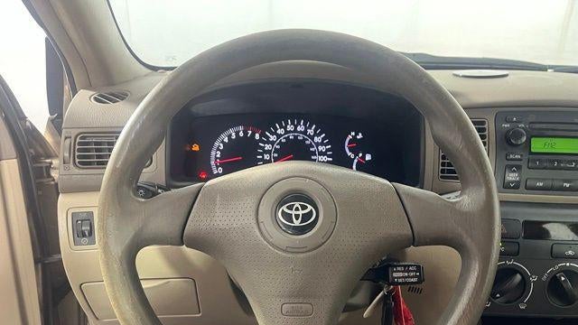 2005 Toyota Corolla LE