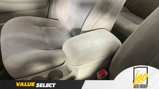 2005 Toyota Corolla LE