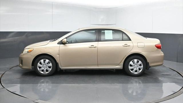 2011 Toyota Corolla LE