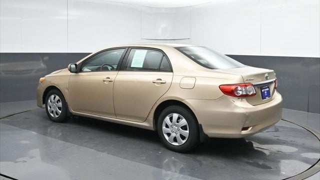 2011 Toyota Corolla LE