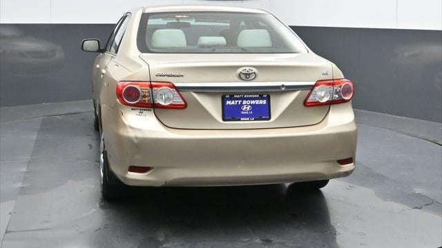 2011 Toyota Corolla LE