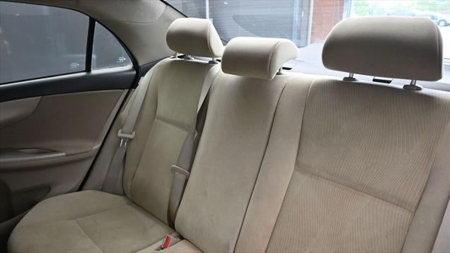 2011 Toyota Corolla LE