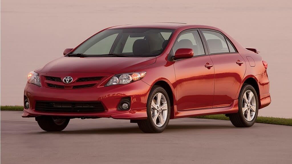 Preowned 2013 Toyota Corolla LE for Sale