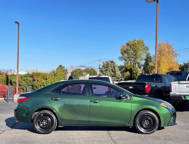 2015 Toyota Corolla - $9,999