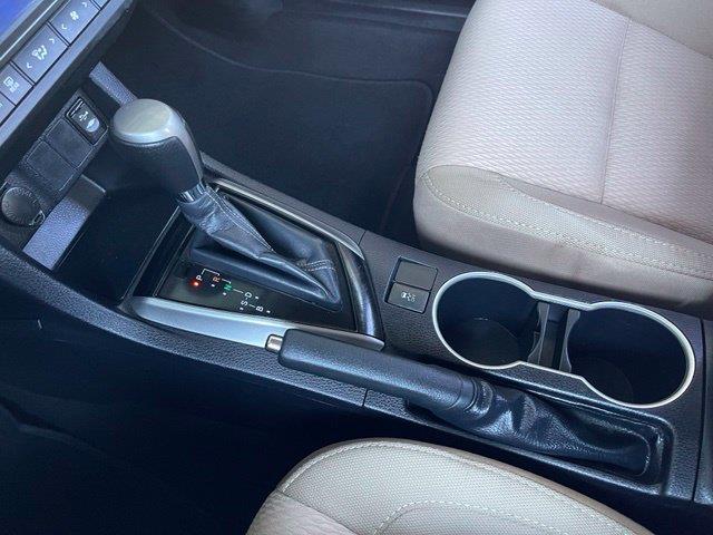 2015 Toyota Corolla - $9,999