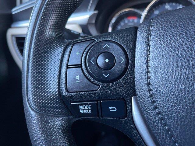 2015 Toyota Corolla - $9,999