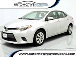 2016 Corolla Thumbnail 1