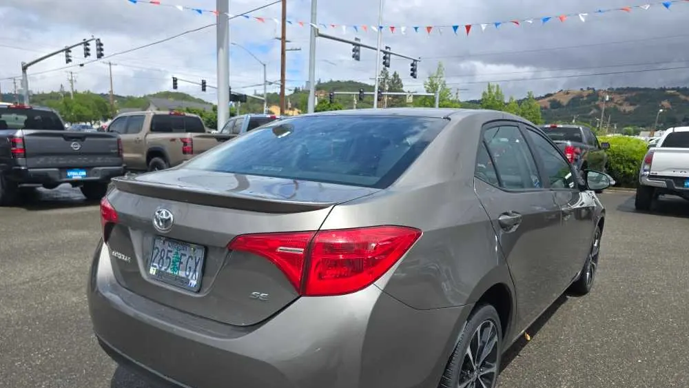 2018 Toyota Corolla SE
