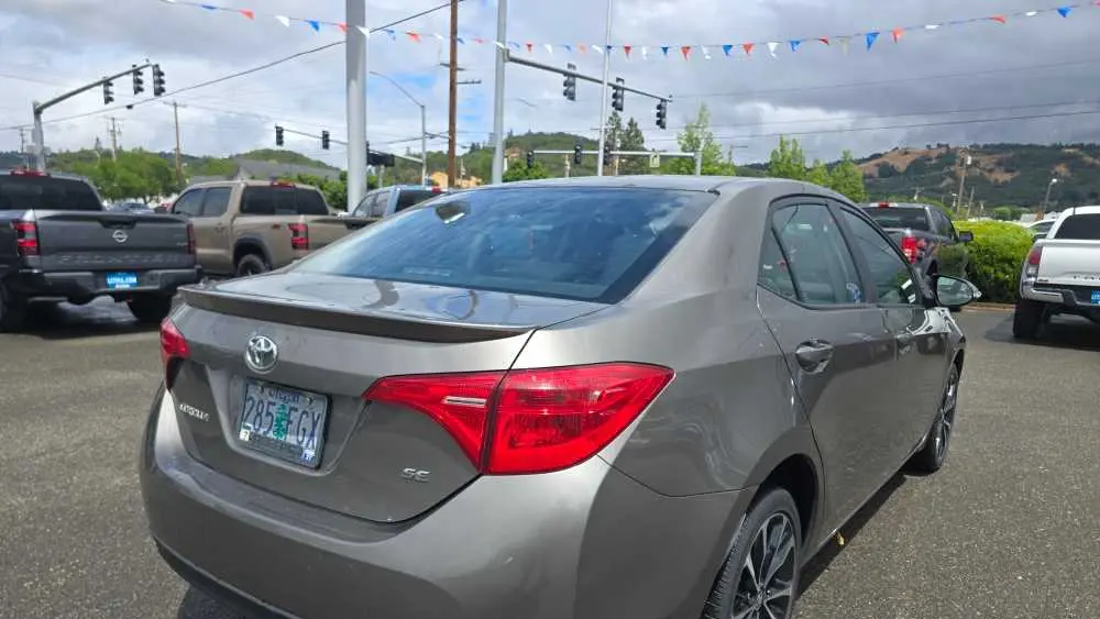 2018 Toyota Corolla SE