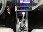 2019 Corolla Thumbnail 17