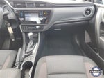 2017 Corolla Thumbnail 10