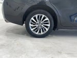 2019 Corolla Thumbnail 10