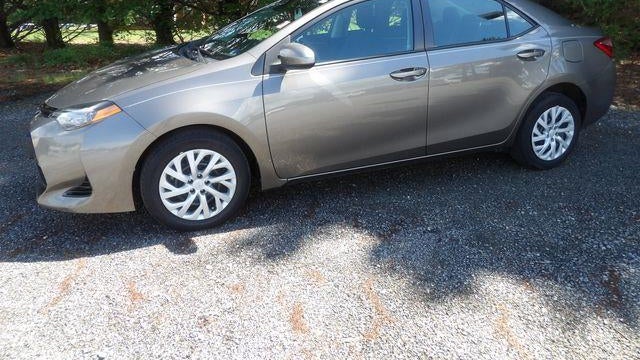 Preowned 2017 Toyota Corolla SE for Sale