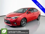 2016 Corolla Thumbnail 4