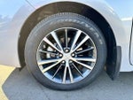 2018 Corolla Thumbnail 8