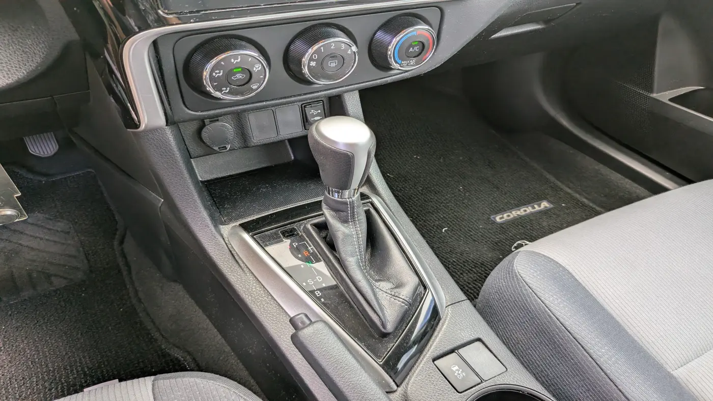 2017 Toyota Corolla SE