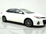 2016 Corolla Thumbnail 3