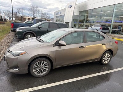 2019 Toyota Corolla XLE 4DR Sedan