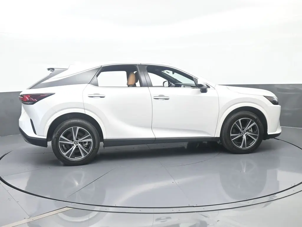 2025 Lexus RX - $43,521