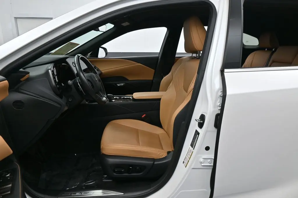 2025 Lexus RX - $43,521